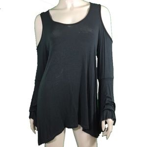EUC Elan Black Cold Shoulder Long Sleeve (1136)